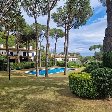 To-2 5pax Holiday home