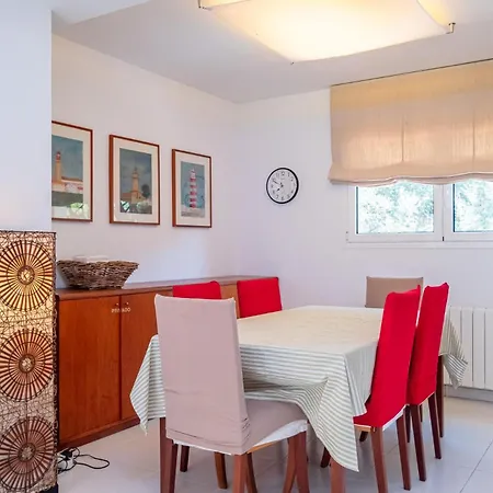 To-2 5pax Holiday home *