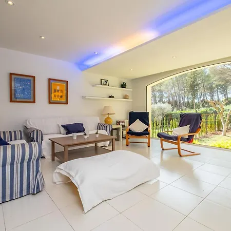 To-2 5pax Holiday home *